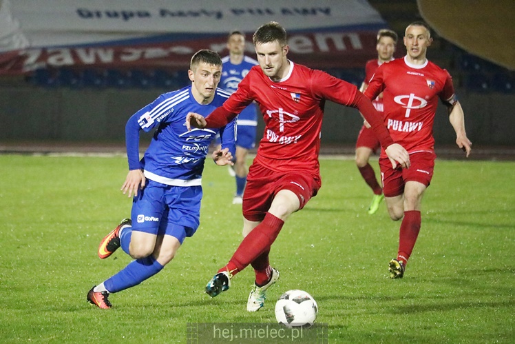 Nice 1 liga: WISŁA PUŁAWY - FKS STAL MIELEC