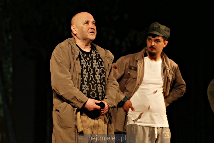 Przemiera sztuki ?Rozmowy przy wycinaniu lasu?