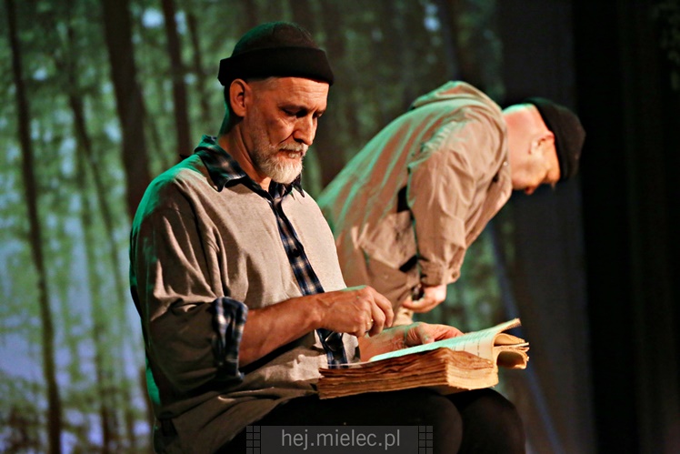 Przemiera sztuki ?Rozmowy przy wycinaniu lasu?