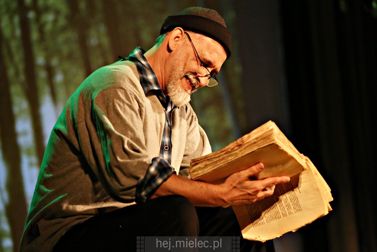 Przemiera sztuki ?Rozmowy przy wycinaniu lasu?