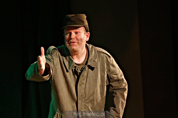 Przemiera sztuki ?Rozmowy przy wycinaniu lasu?