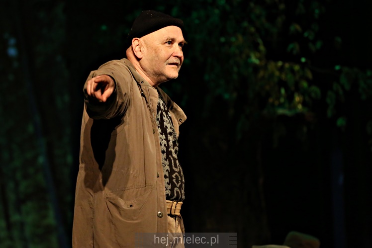 Przemiera sztuki ?Rozmowy przy wycinaniu lasu?