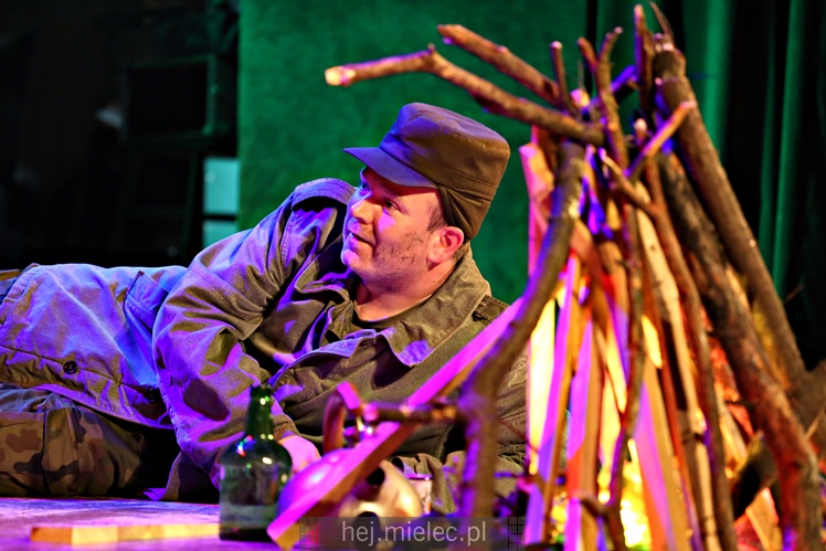 Przemiera sztuki ?Rozmowy przy wycinaniu lasu?