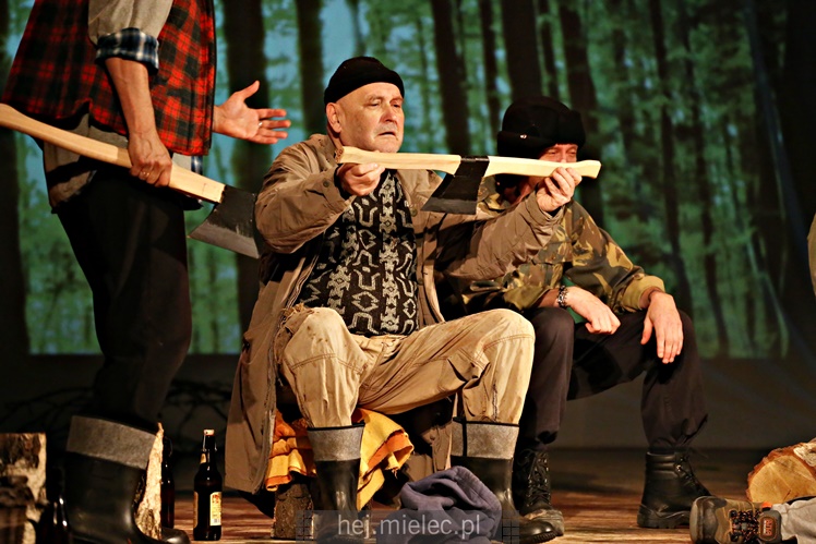 Przemiera sztuki ?Rozmowy przy wycinaniu lasu?