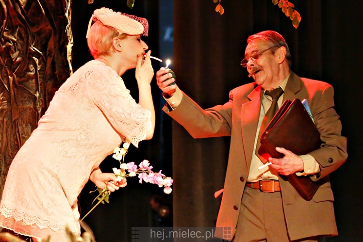 Przemiera sztuki ?Rozmowy przy wycinaniu lasu?