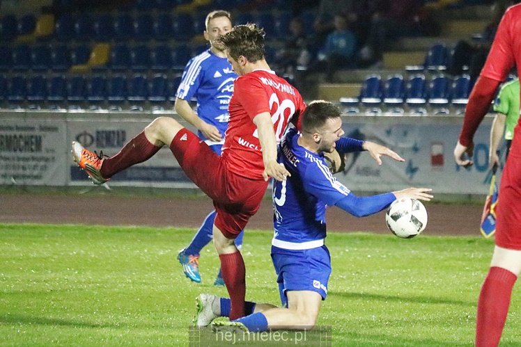 Nice 1 liga: WISŁA PUŁAWY - FKS STAL MIELEC