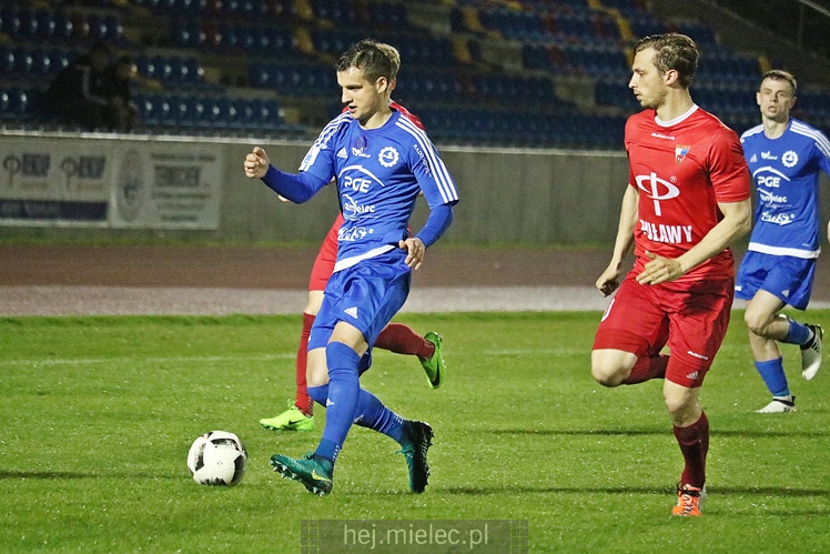 Nice 1 liga: WISŁA PUŁAWY - FKS STAL MIELEC