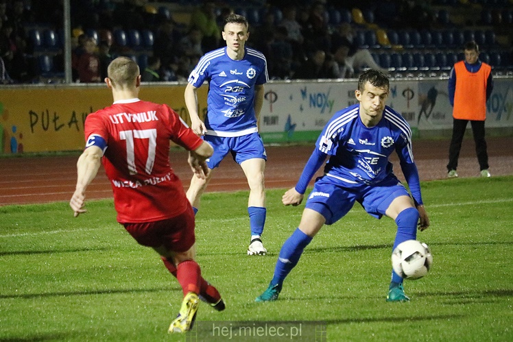 Nice 1 liga: WISŁA PUŁAWY - FKS STAL MIELEC