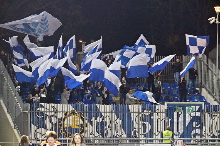 Nice 1 liga: WISŁA PUŁAWY - FKS STAL MIELEC