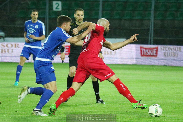 Nice 1 liga: ZAGŁĘBIE SOSNOWIEC - FKS STAL MIELEC