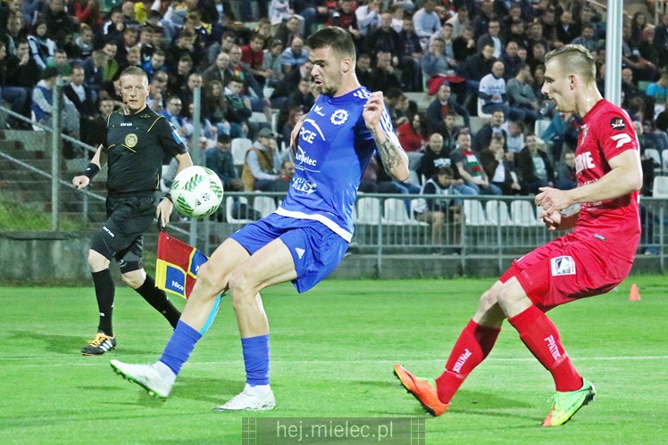 Nice 1 liga: ZAGŁĘBIE SOSNOWIEC - FKS STAL MIELEC