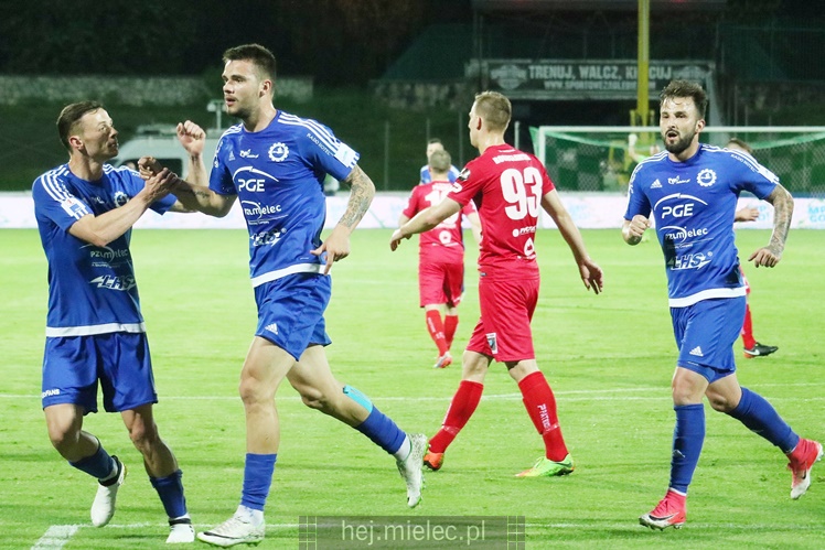 Nice 1 liga: ZAGŁĘBIE SOSNOWIEC - FKS STAL MIELEC