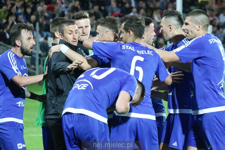 Nice 1 liga: ZAGŁĘBIE SOSNOWIEC - FKS STAL MIELEC