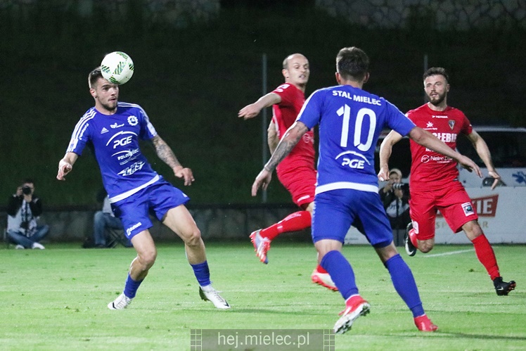 Nice 1 liga: ZAGŁĘBIE SOSNOWIEC - FKS STAL MIELEC