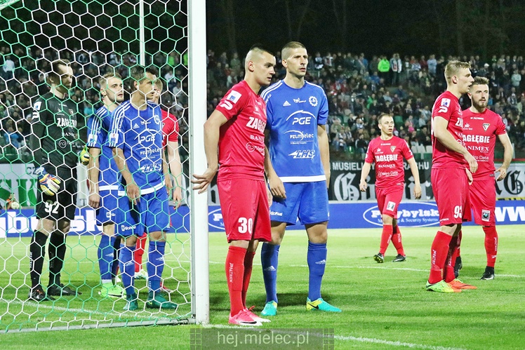 Nice 1 liga: ZAGŁĘBIE SOSNOWIEC - FKS STAL MIELEC