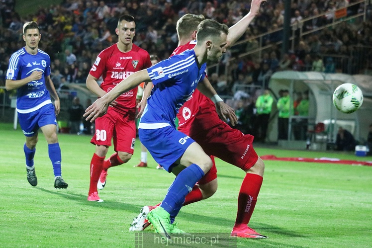 Nice 1 liga: ZAGŁĘBIE SOSNOWIEC - FKS STAL MIELEC