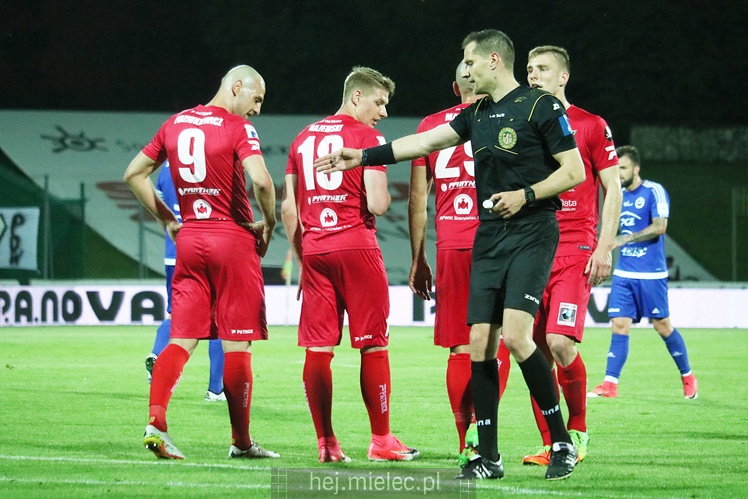Nice 1 liga: ZAGŁĘBIE SOSNOWIEC - FKS STAL MIELEC