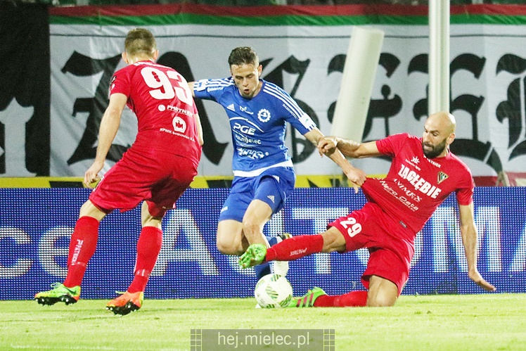 Nice 1 liga: ZAGŁĘBIE SOSNOWIEC - FKS STAL MIELEC