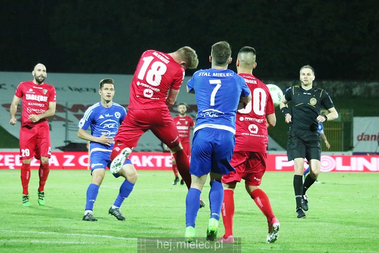 Nice 1 liga: ZAGŁĘBIE SOSNOWIEC - FKS STAL MIELEC