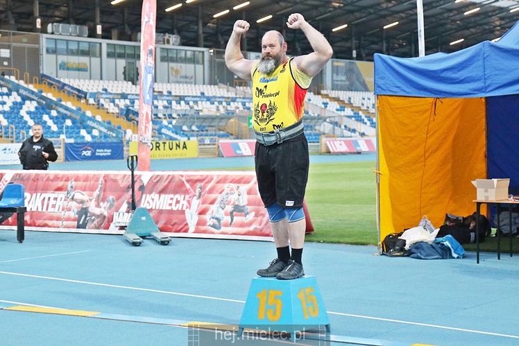 Pierwsze zawody strongman w Mielcu