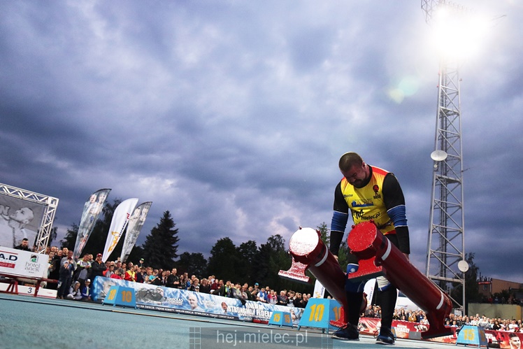 Pierwsze zawody strongman w Mielcu