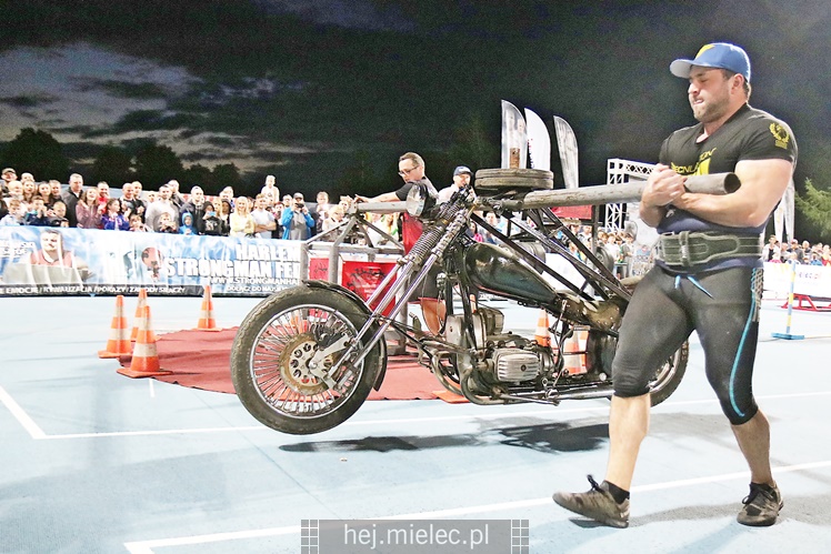 Pierwsze zawody strongman w Mielcu
