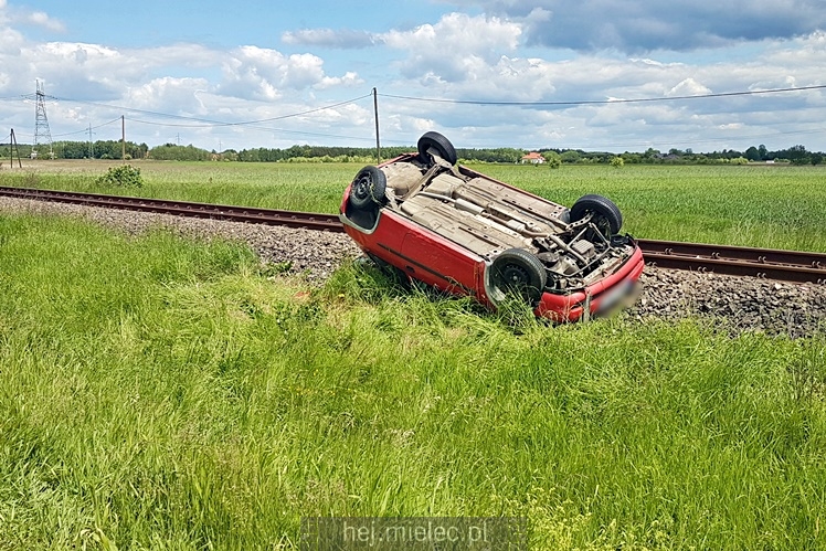 Dachowanie opla w Jaślanach