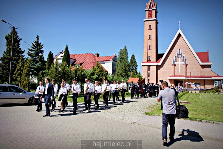 Rzochów przypomniał swoją historię. Kamień Pamięci stanął w Rynku na 635. rocznicę lokacji