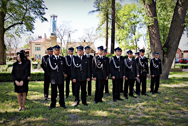 Rzochów przypomniał swoją historię. Kamień Pamięci stanął w Rynku na 635. rocznicę lokacji