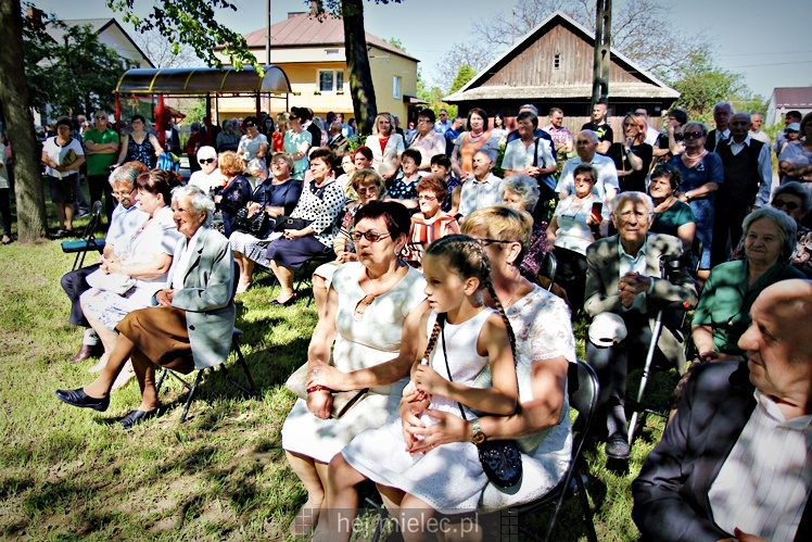 Rzochów przypomniał swoją historię. Kamień Pamięci stanął w Rynku na 635. rocznicę lokacji