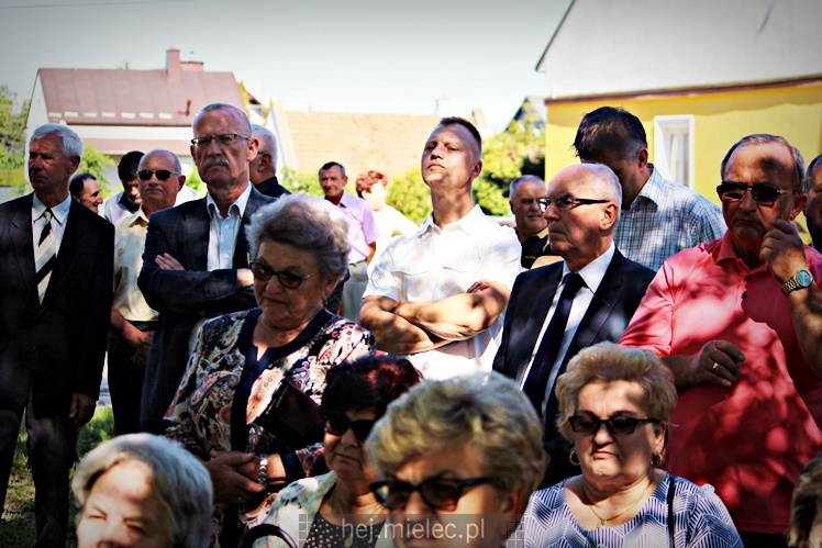 Rzochów przypomniał swoją historię. Kamień Pamięci stanął w Rynku na 635. rocznicę lokacji