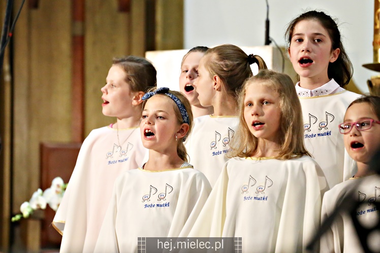 Koncert Pieśni Maryjnych