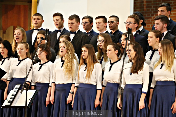 Koncert Pieśni Maryjnych