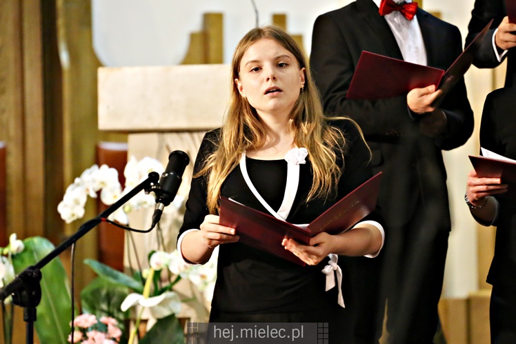 Koncert Pieśni Maryjnych