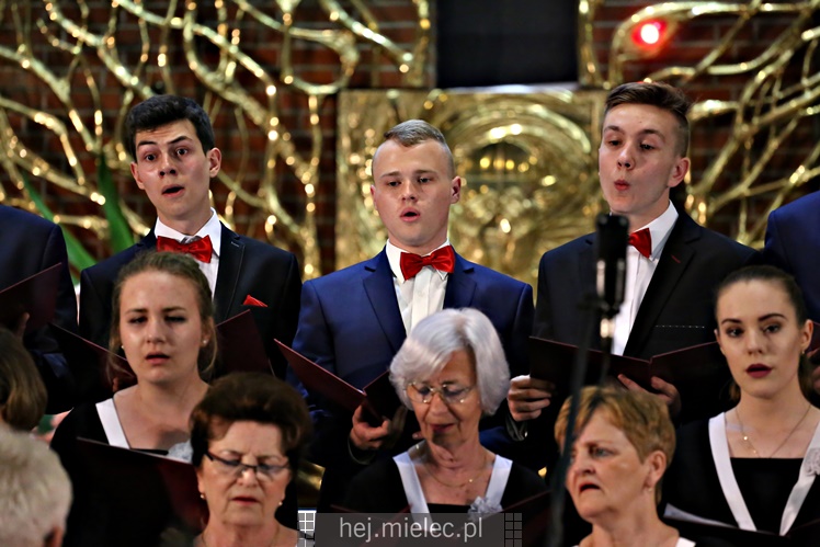 Koncert Pieśni Maryjnych