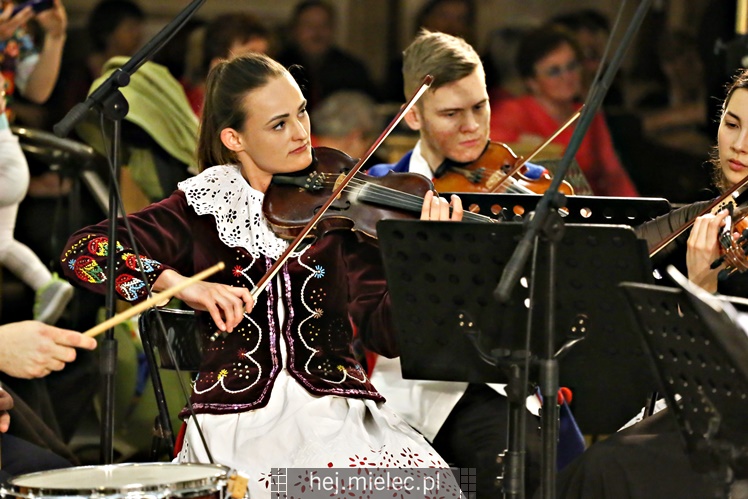 Koncert Pieśni Maryjnych