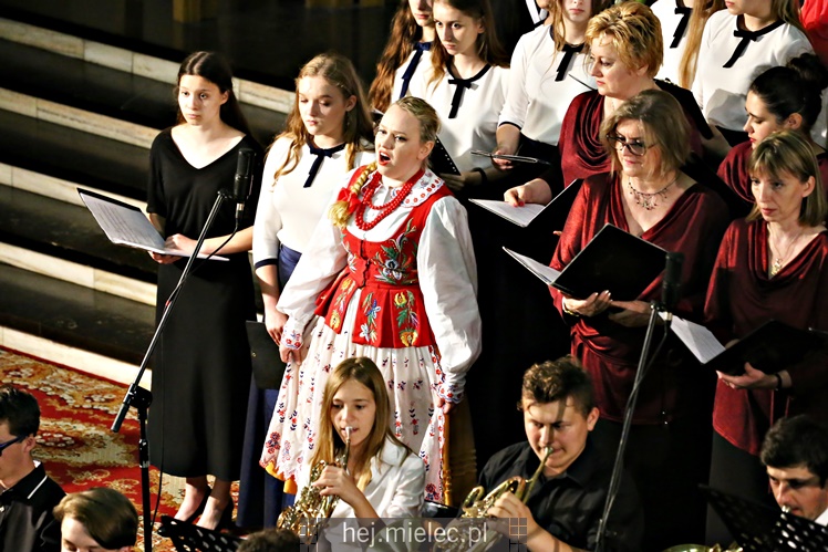 Koncert Pieśni Maryjnych