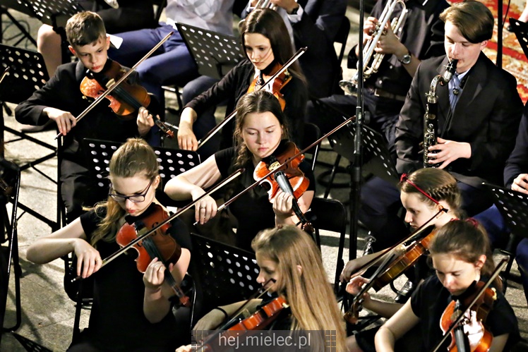 Koncert Pieśni Maryjnych