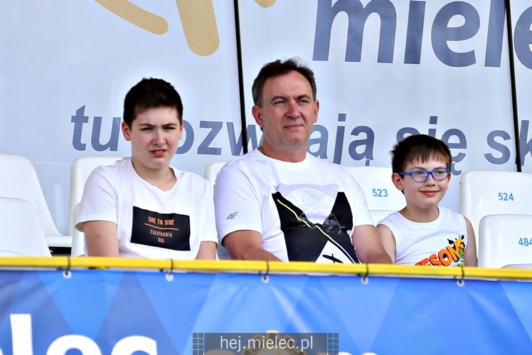 Nice 1 liga:  FKS STAL MIELEC - POGOŃ SIEDLCE