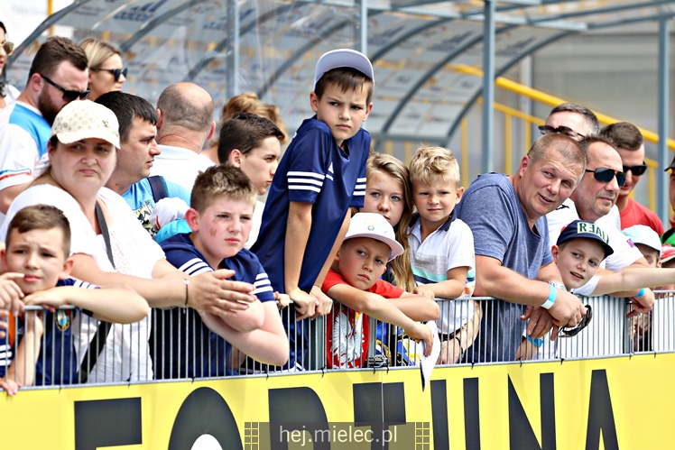 Nice 1 liga:  FKS STAL MIELEC - POGOŃ SIEDLCE