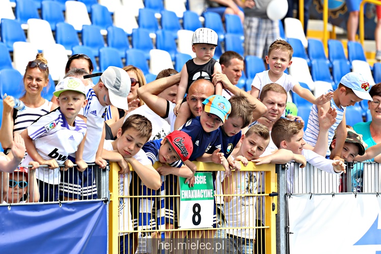 Nice 1 liga:  FKS STAL MIELEC - POGOŃ SIEDLCE