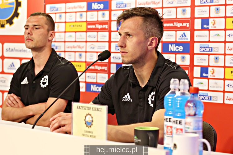 Nice 1 liga:  FKS STAL MIELEC - POGOŃ SIEDLCE