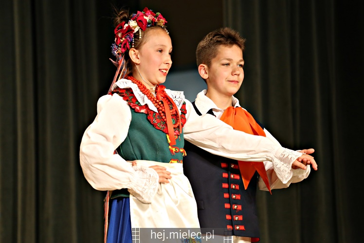 Koncert Dziecięcego Zespołu Tanecznego Abrakadabra