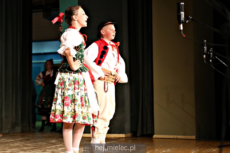 Koncert Dziecięcego Zespołu Tanecznego Abrakadabra