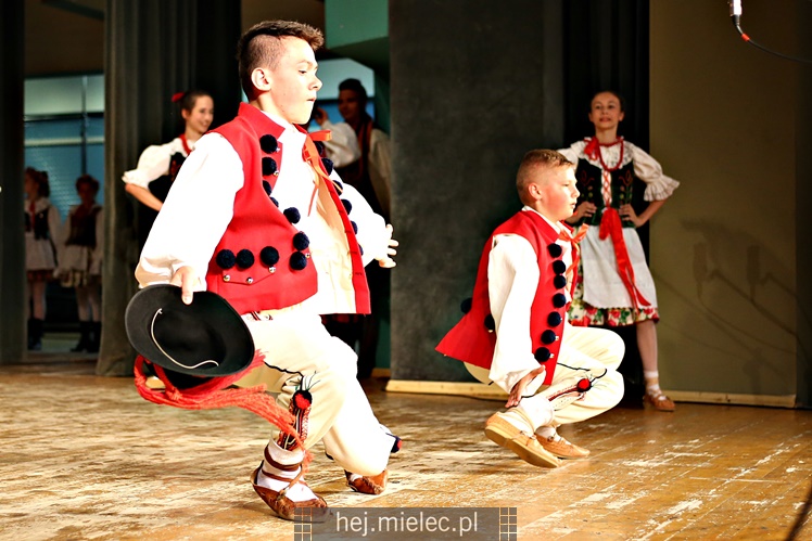 Koncert Dziecięcego Zespołu Tanecznego Abrakadabra