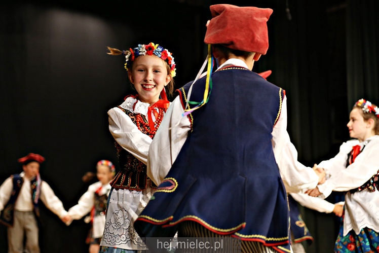 Koncert Dziecięcego Zespołu Tanecznego Abrakadabra