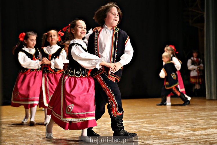 Koncert Dziecięcego Zespołu Tanecznego Abrakadabra