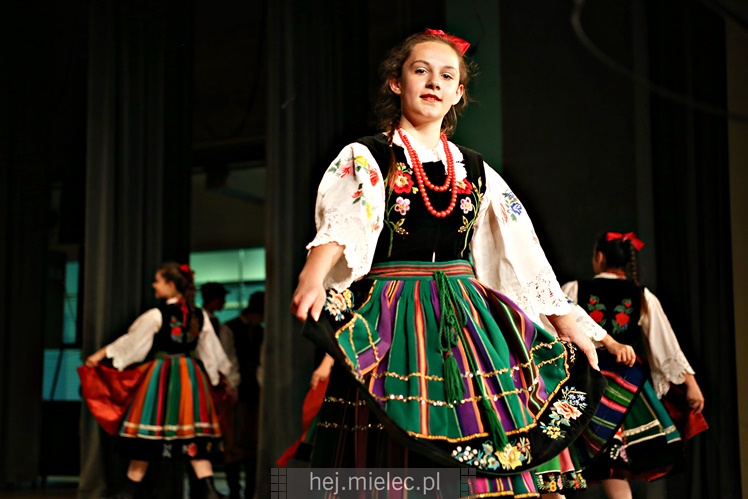 Koncert Dziecięcego Zespołu Tanecznego Abrakadabra