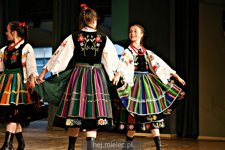 Koncert Dziecięcego Zespołu Tanecznego Abrakadabra