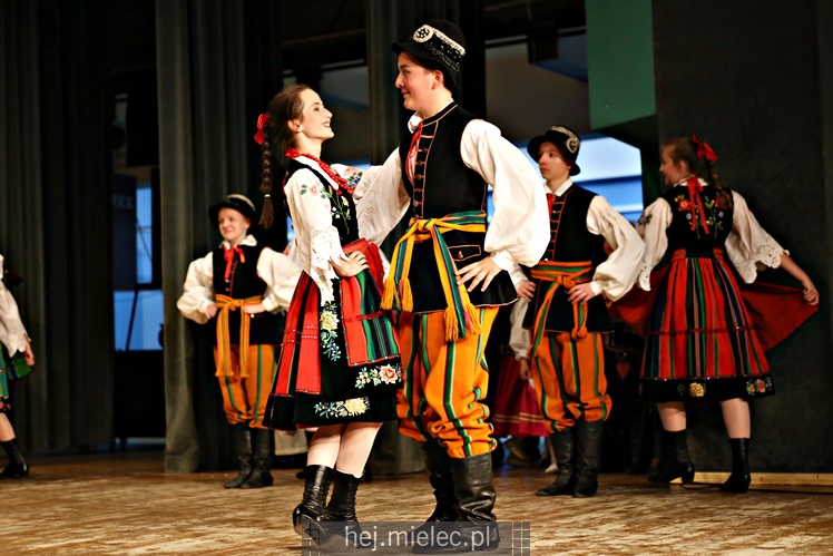 Koncert Dziecięcego Zespołu Tanecznego Abrakadabra